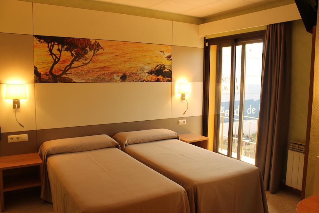 Hotel Sabiote Pineda de Mar Esterno foto