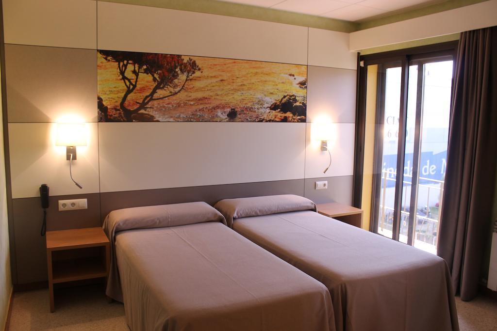Hotel Sabiote Pineda de Mar Esterno foto