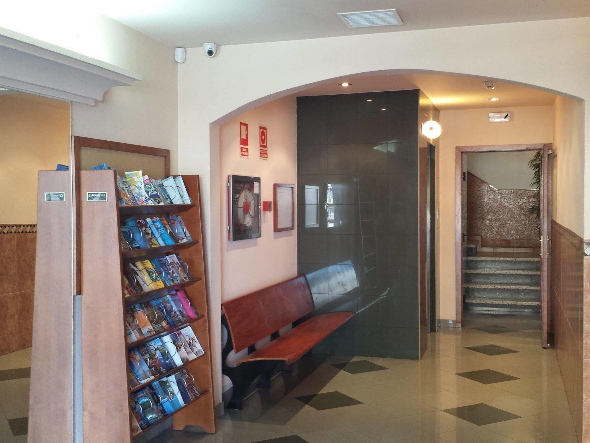 Hotel Sabiote Pineda de Mar Esterno foto