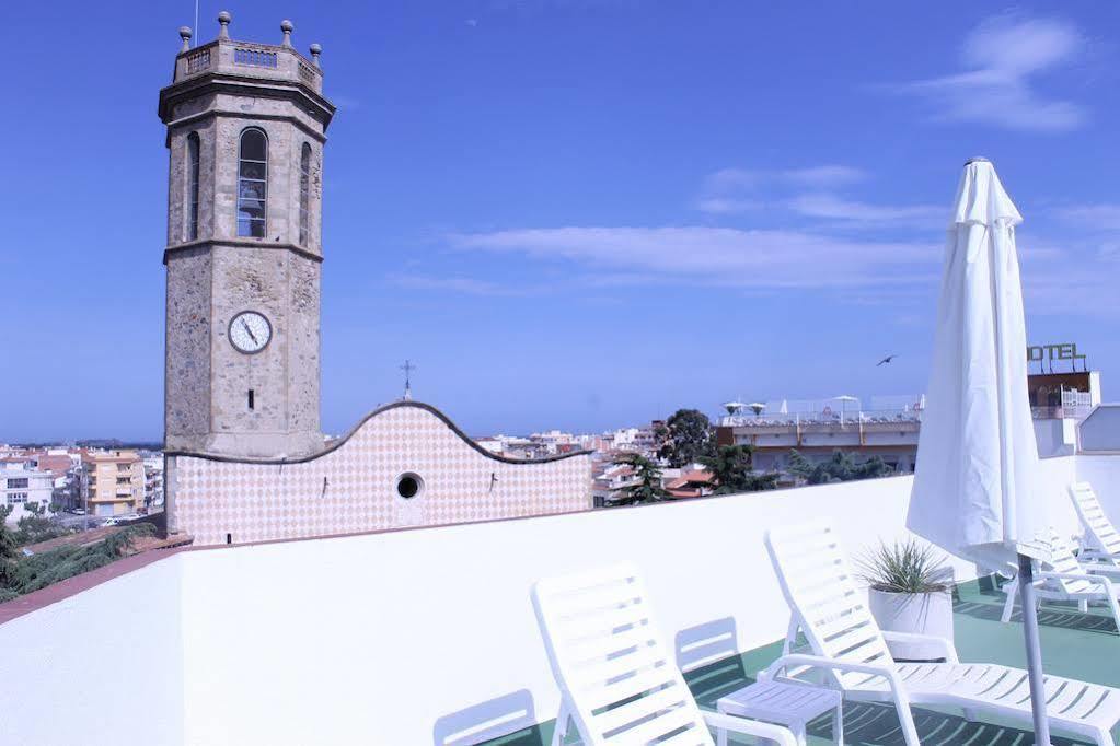 Hotel Sabiote Pineda de Mar Esterno foto
